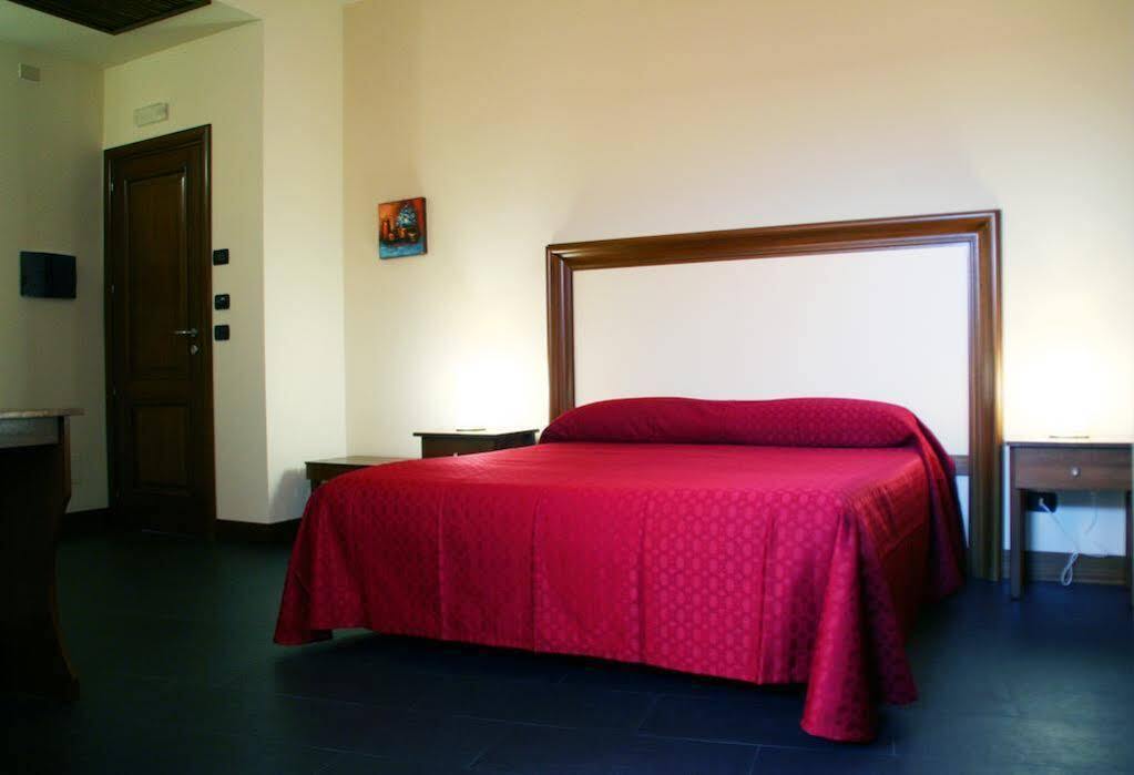 I Cento Campanili Apartment Acireale Exterior photo